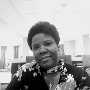 Meet your Posher, Leonie